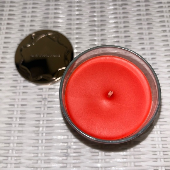 NEW Bath and Body Works ‘Tis the Season’ single wick candle - Picture 3 of 3